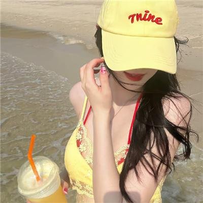 拉莉萨